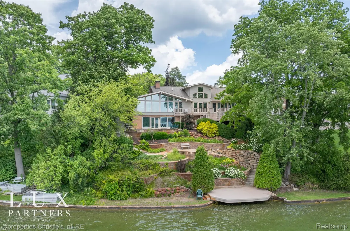 24 Hiawatha Drive, Battle Creek, MI 49015 - #1