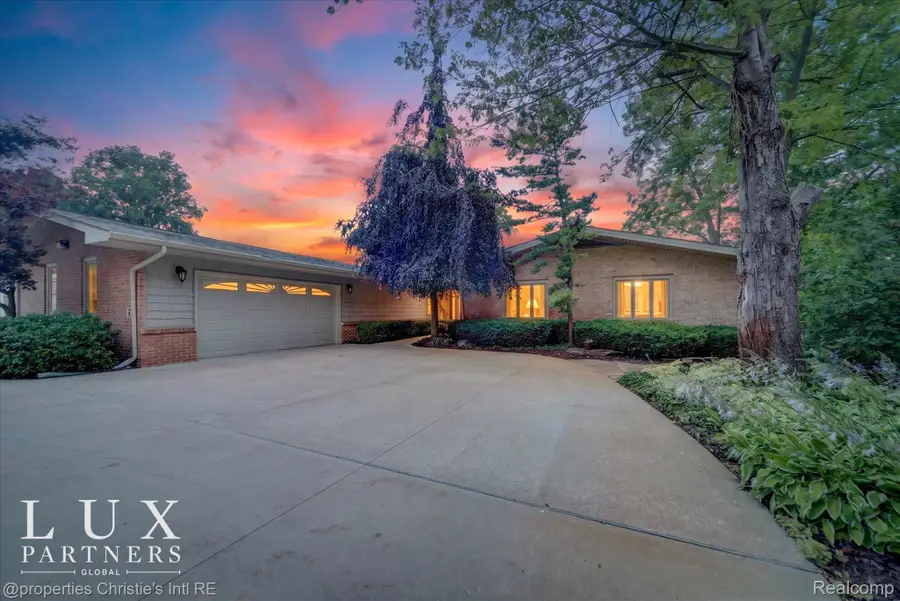 24 Hiawatha Drive, Battle Creek, MI 49015 - #3