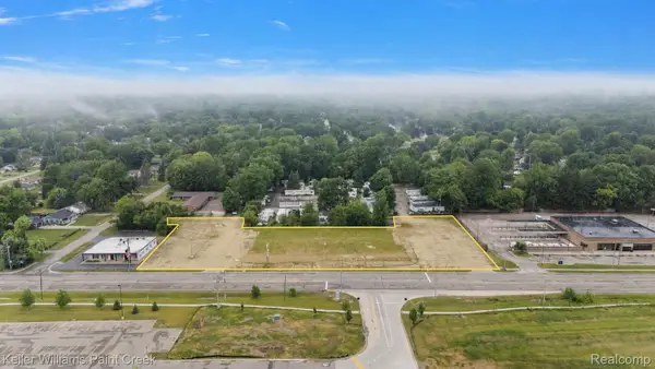 4403 Davison Road, Burton, MI 48509