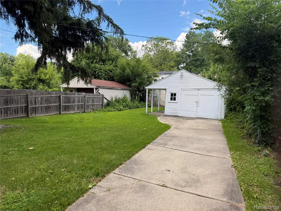 14360 Grandville Avenue, Detroit, MI 48223 - #2