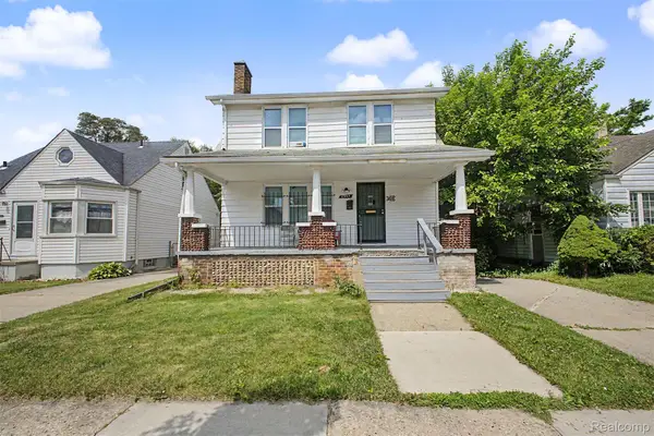 6539 Greenview Avenue, Detroit, MI 48228