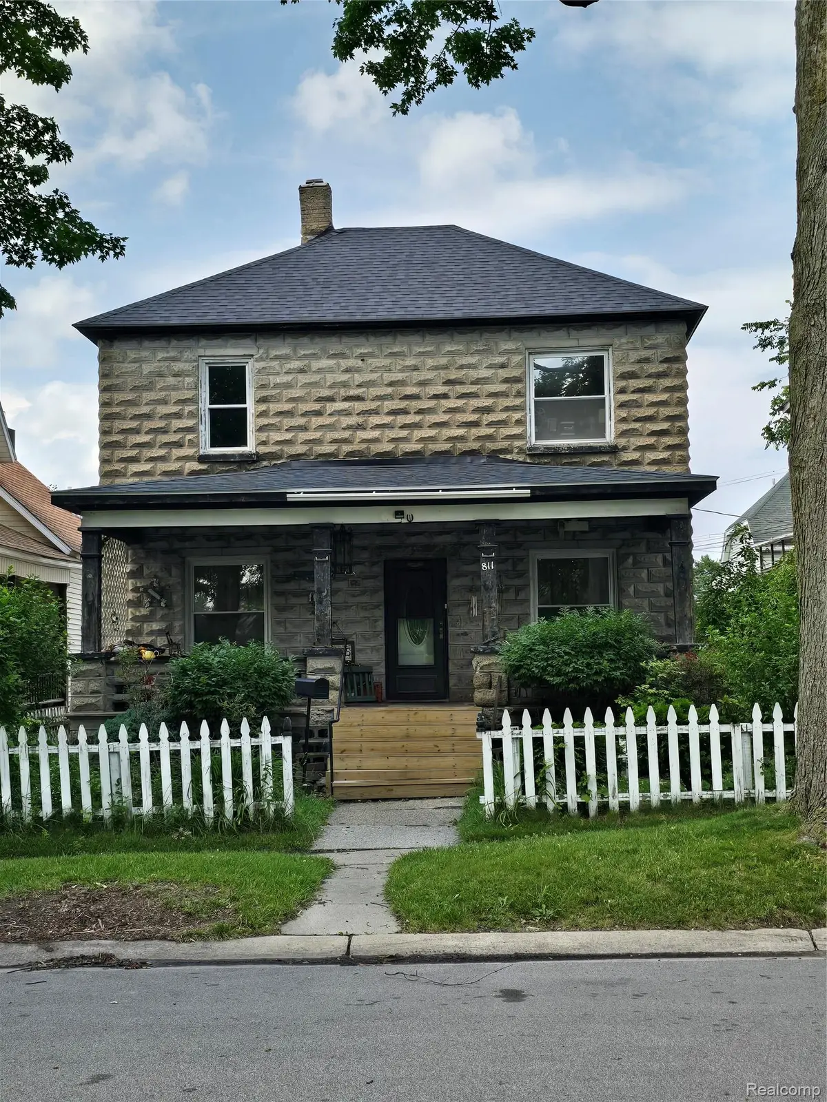 811 Howard Street, Port Huron, MI 48060 - #1