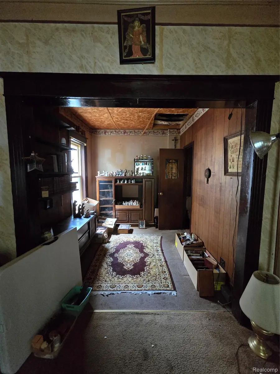 811 Howard Street, Port Huron, MI 48060 - #3