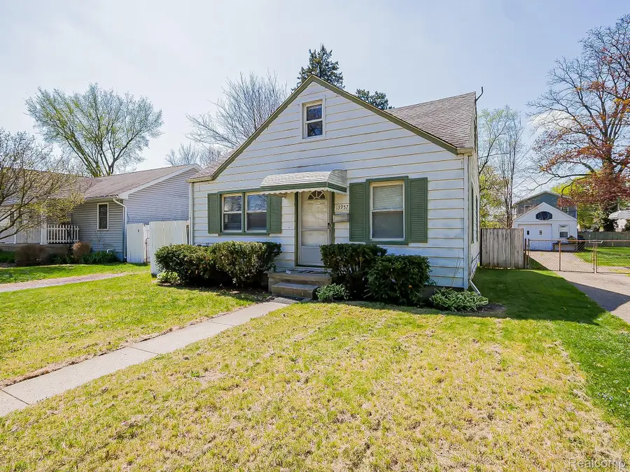 13957 San Jose Avenue, Redford, MI 48239 - #2