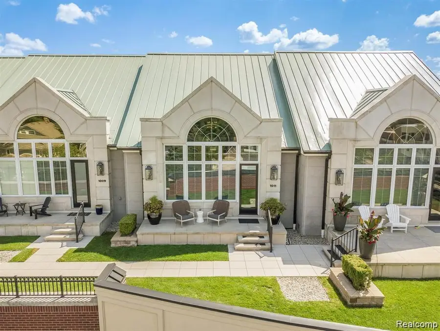 1011 S Washington Avenue, Royal Oak, MI 48067 - #2