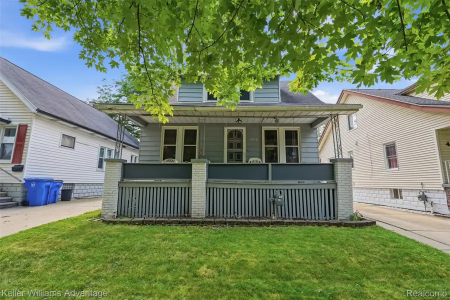 4218 Huron Street, Dearborn Heights, MI 48125 - #2