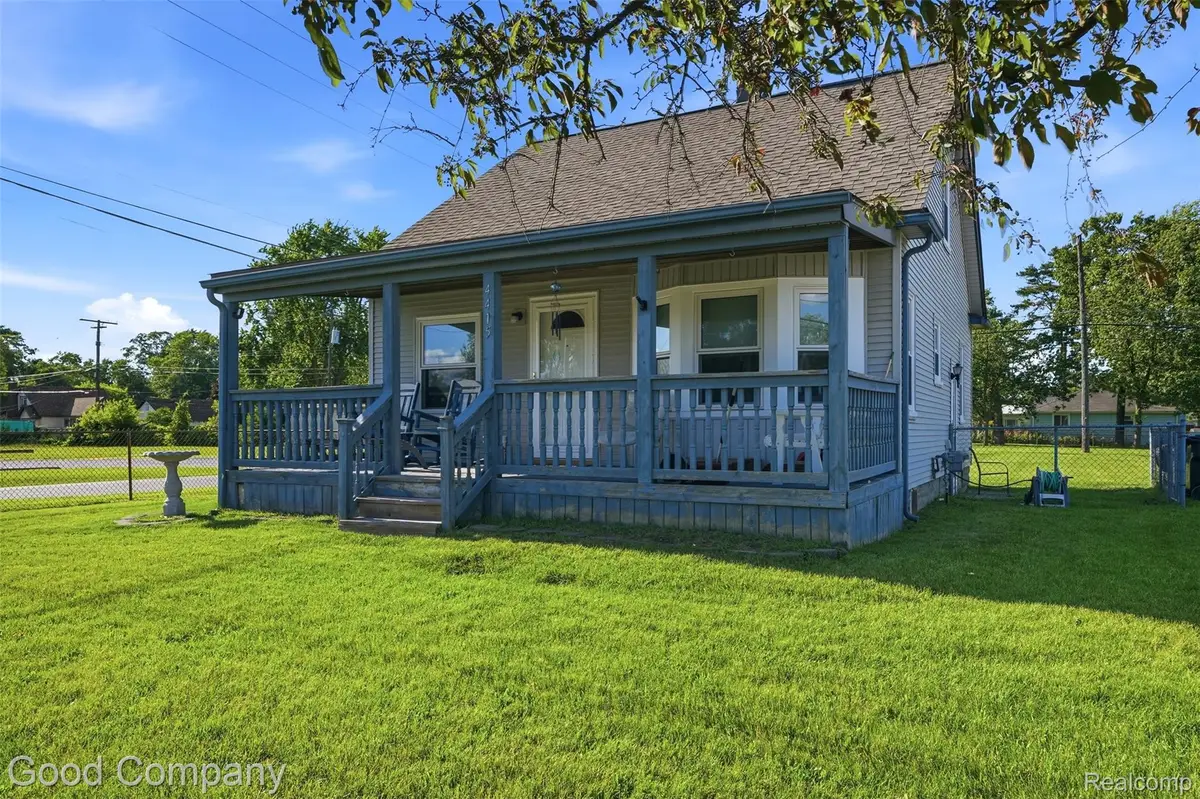 4415 Auburn Road, Shelby, MI 48317 - #1