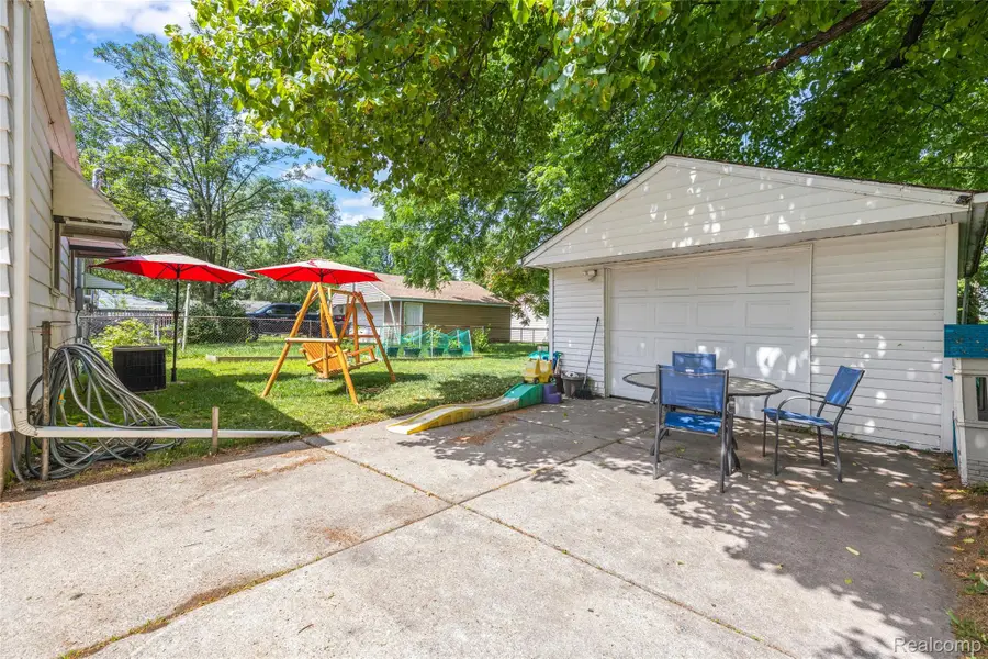 19143 Roger Street, Melvindale, MI 48122 - #3