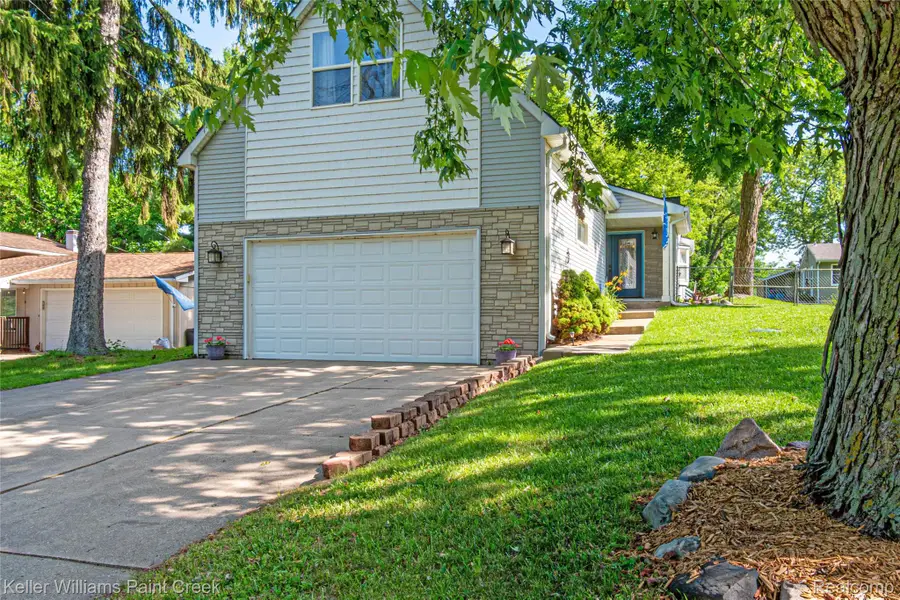 3155 Beaumont Drive, Highland, MI 48356 - #3