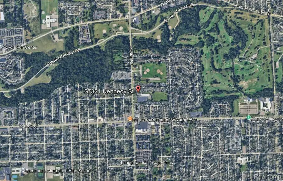 27321 Kennedy Street, Dearborn Heights, MI 48127 - #3