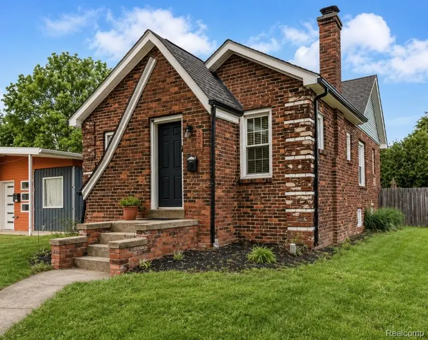 200 Pinecrest Drive, Ferndale, MI 48220 - #1