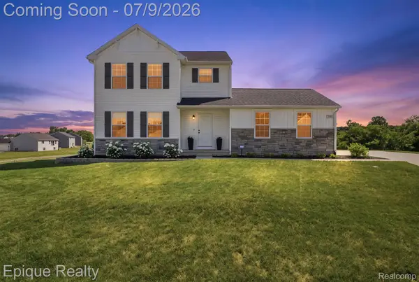 7269 Wildflower Ct Court, GrandBlanc, MI 48439