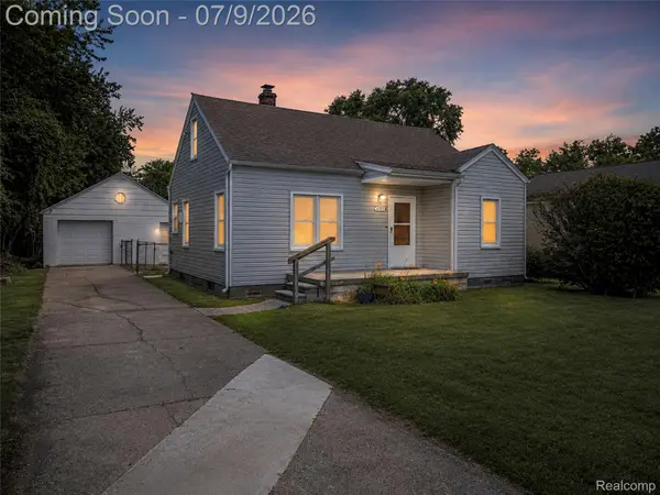 11725 Republic Avenue, Warren, MI 48089