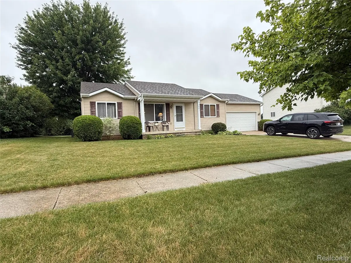 488 Windy Bluff, Flushing, MI 48433 - #1