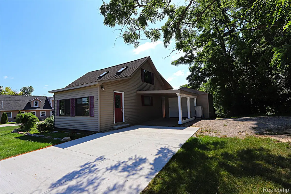 412 E Shore Drive, Northfield, MI 48189 - #1
