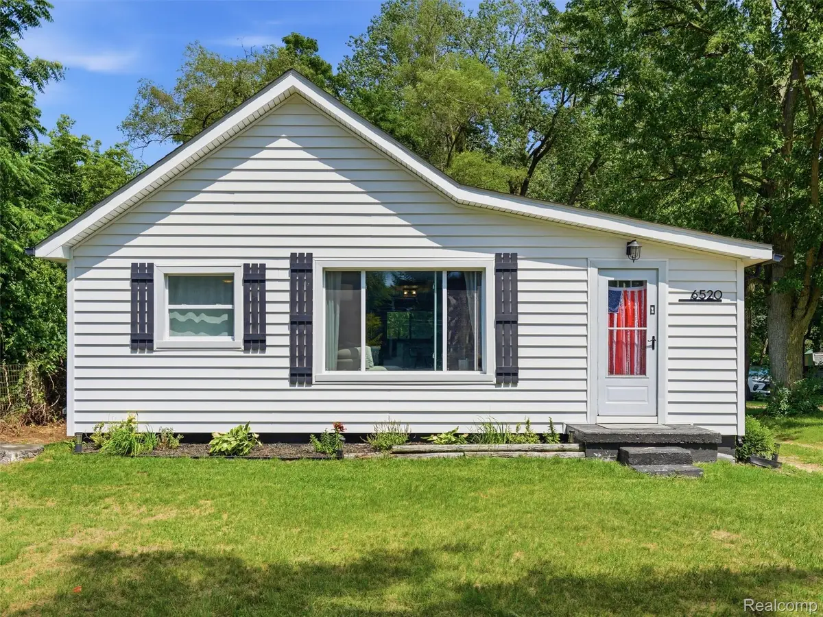 6520 N Hix Road, Westland, MI 48185 - #1