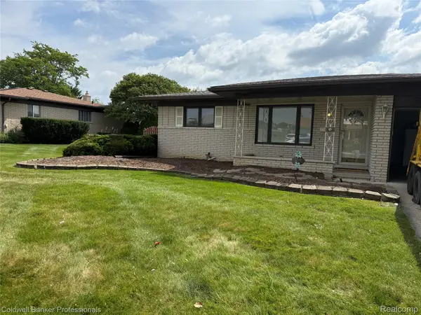 36544 Thomas Drive, SterlingHeights, MI 48312