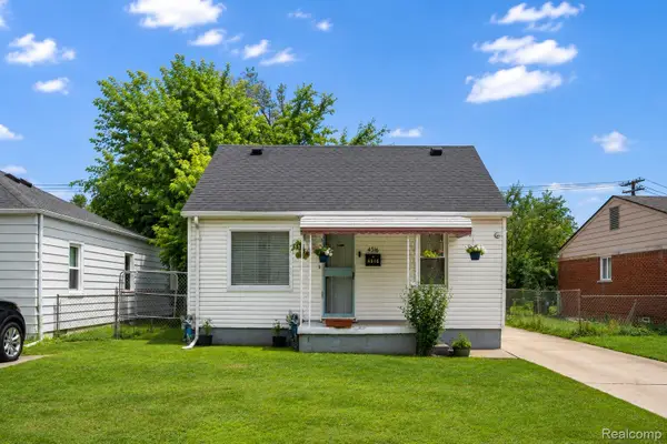 4516 Fleming Street, DearbornHeights, MI 48125