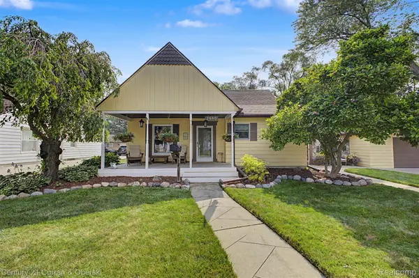 2660 Thomas Avenue, Berkley, MI 48072
