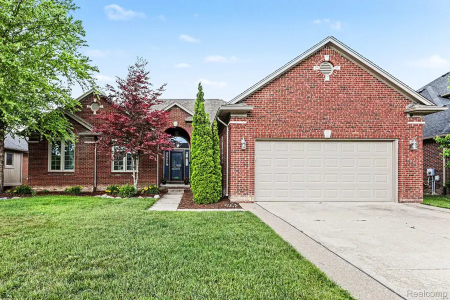 50289 Nantwich Drive, Macomb, MI 48044 - #2
