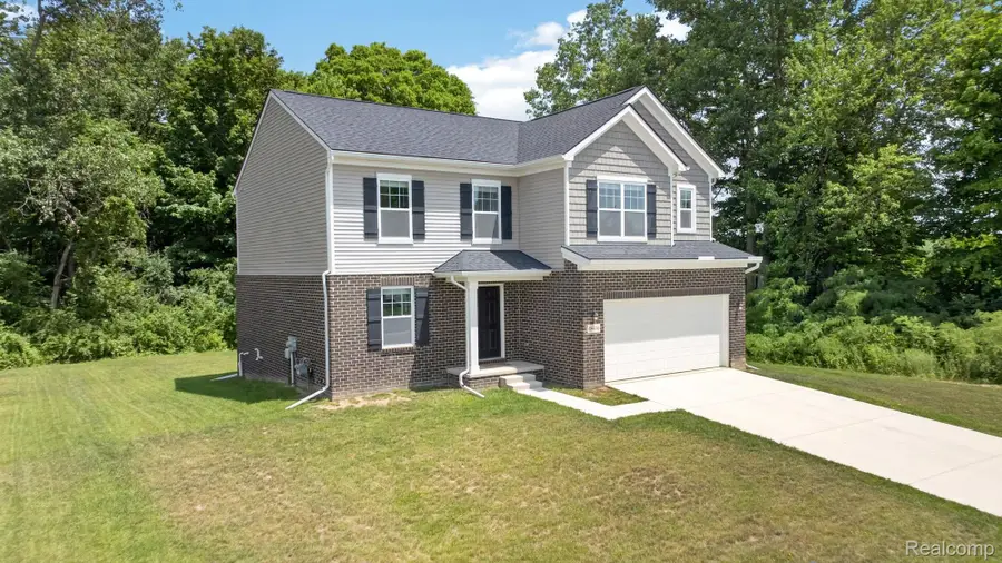 48430 Shagbark Lane, Belleville, MI 48111 - #3
