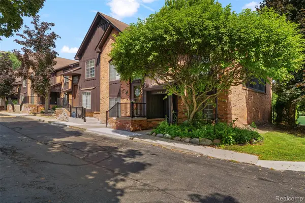 700 S Brady Road #A, Dearborn, MI 48124