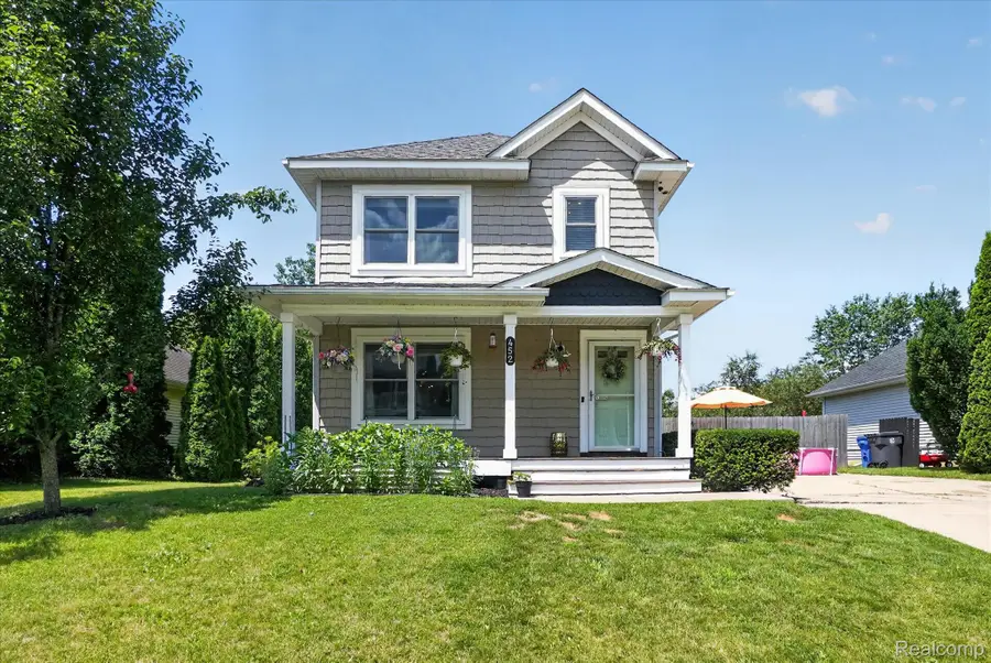 452 Waverly Lane, Howell, MI 48843 - #3
