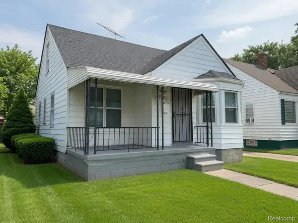 7286 Faust Avenue, Detroit, MI 48228
