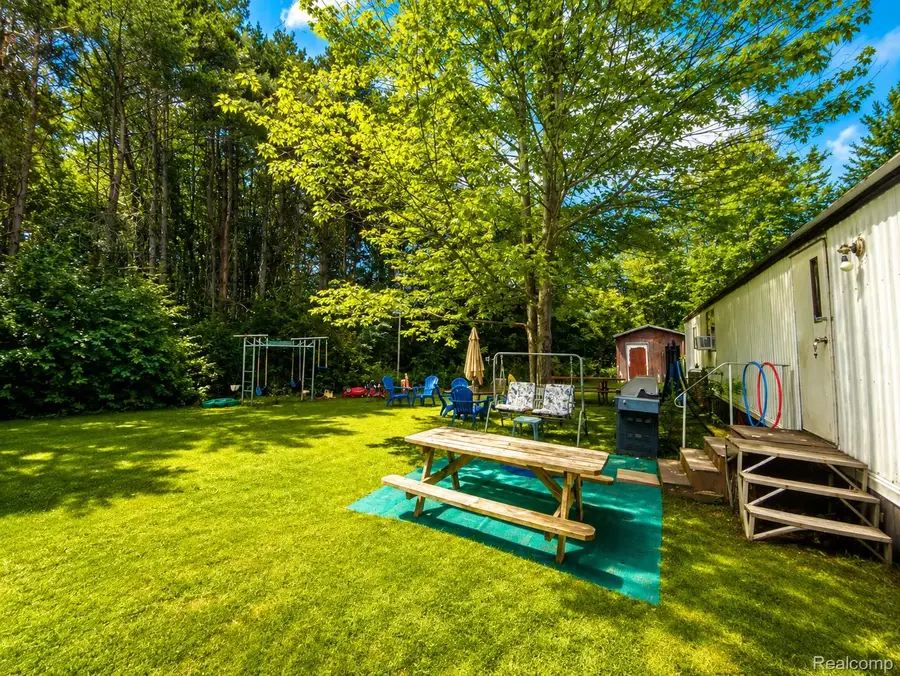 643 N Hockaday Road, Gladwin, MI 48624 - #2