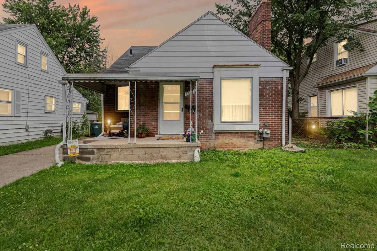 22845 Melrose Avenue, Eastpointe, MI 48021 - #1
