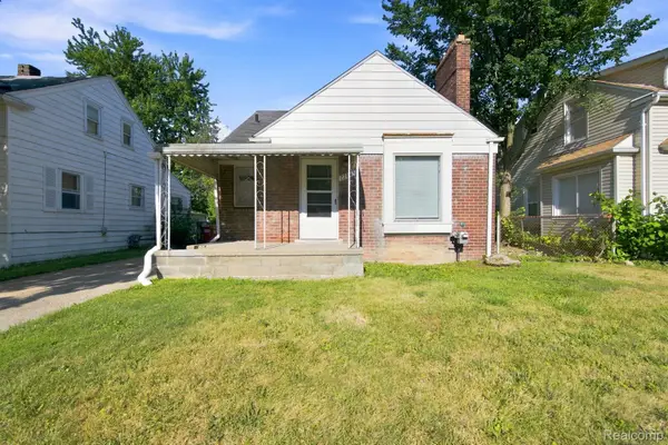 22845 Melrose Avenue, Eastpointe, MI 48021