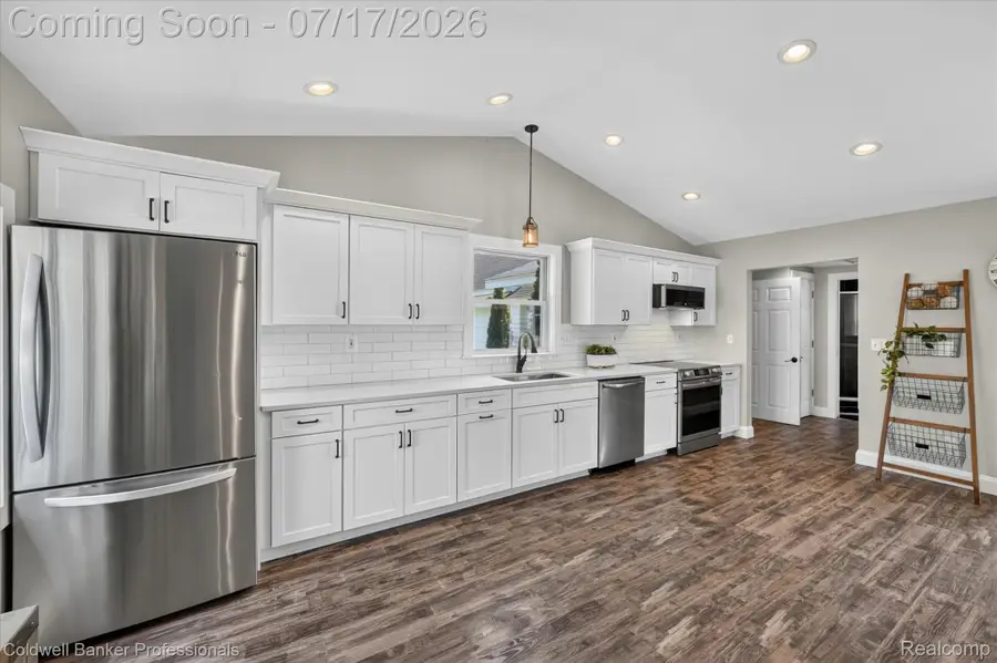 43 Hartley Street, Lapeer, MI 48446 - #2