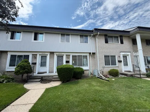 28394 Universal Drive, Warren, MI 48092