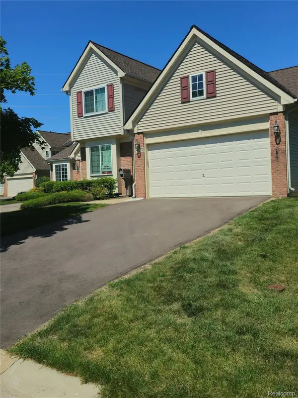450 Lilly View Court Court, Howell, MI 48843