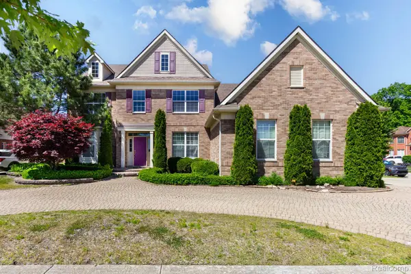 42575 Silverwood Drive, SterlingHeights, MI 48314