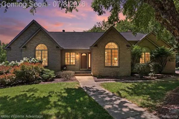 7498 Quail Ridge Drive, Dexter, MI 48130