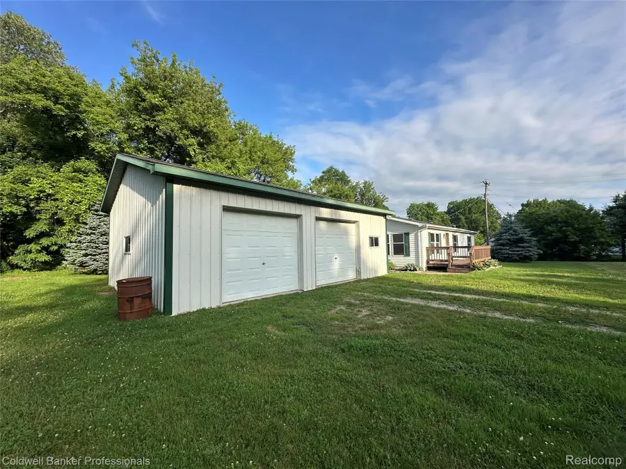 24 Springer Lane, Attica, MI 48412 - #2