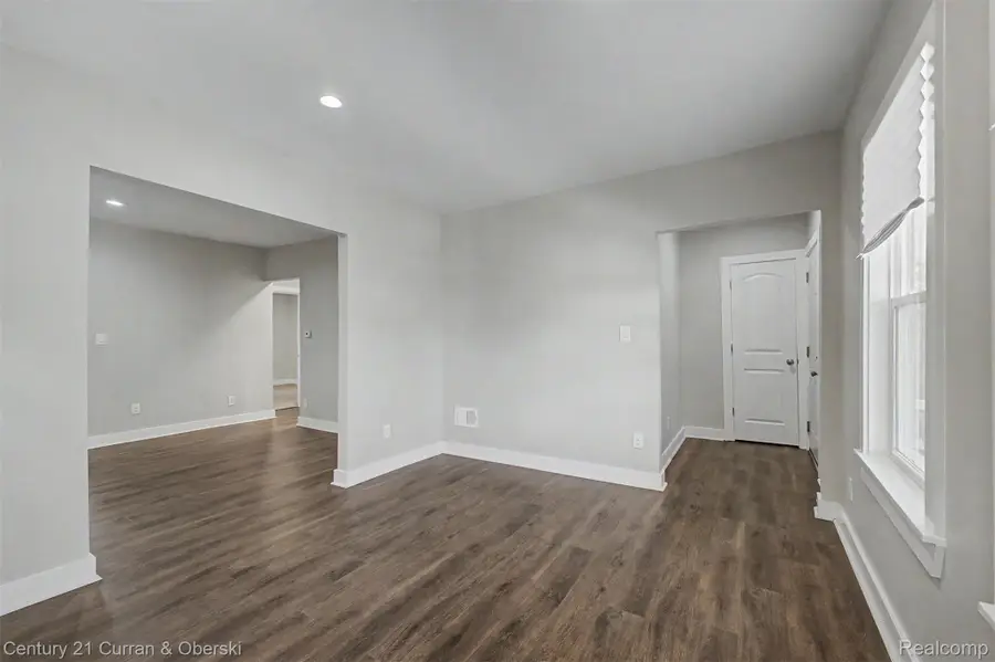 8111 E Hildale Street, Detroit, MI 48234 - #3