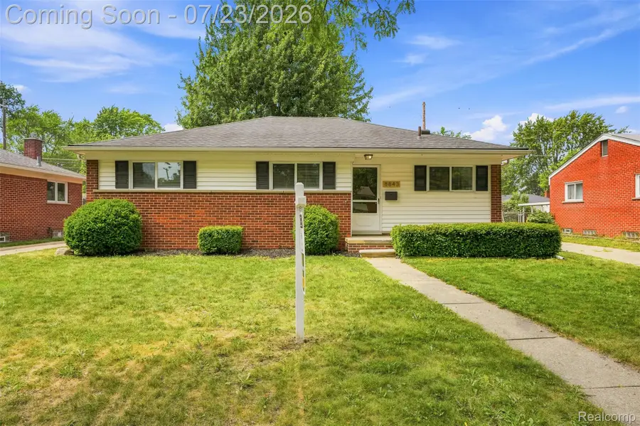 8843 Headley Drive, Sterling Heights, MI 48314 - #2