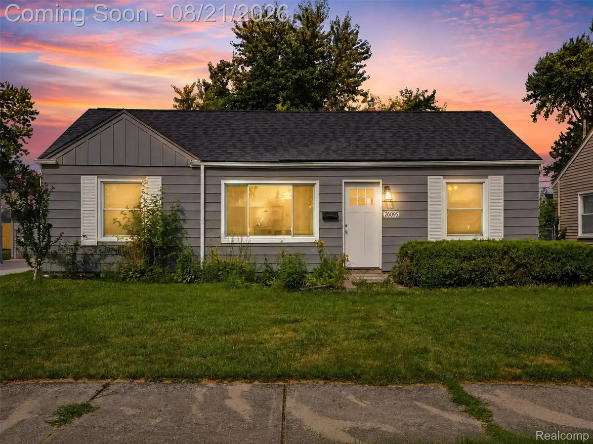 26095 Normandy Street, Roseville, MI 48066 - #1