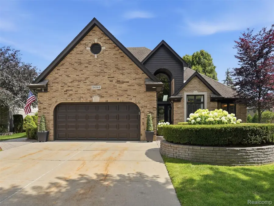 54544 Waubay Drive, Macomb, MI 48042 - #3