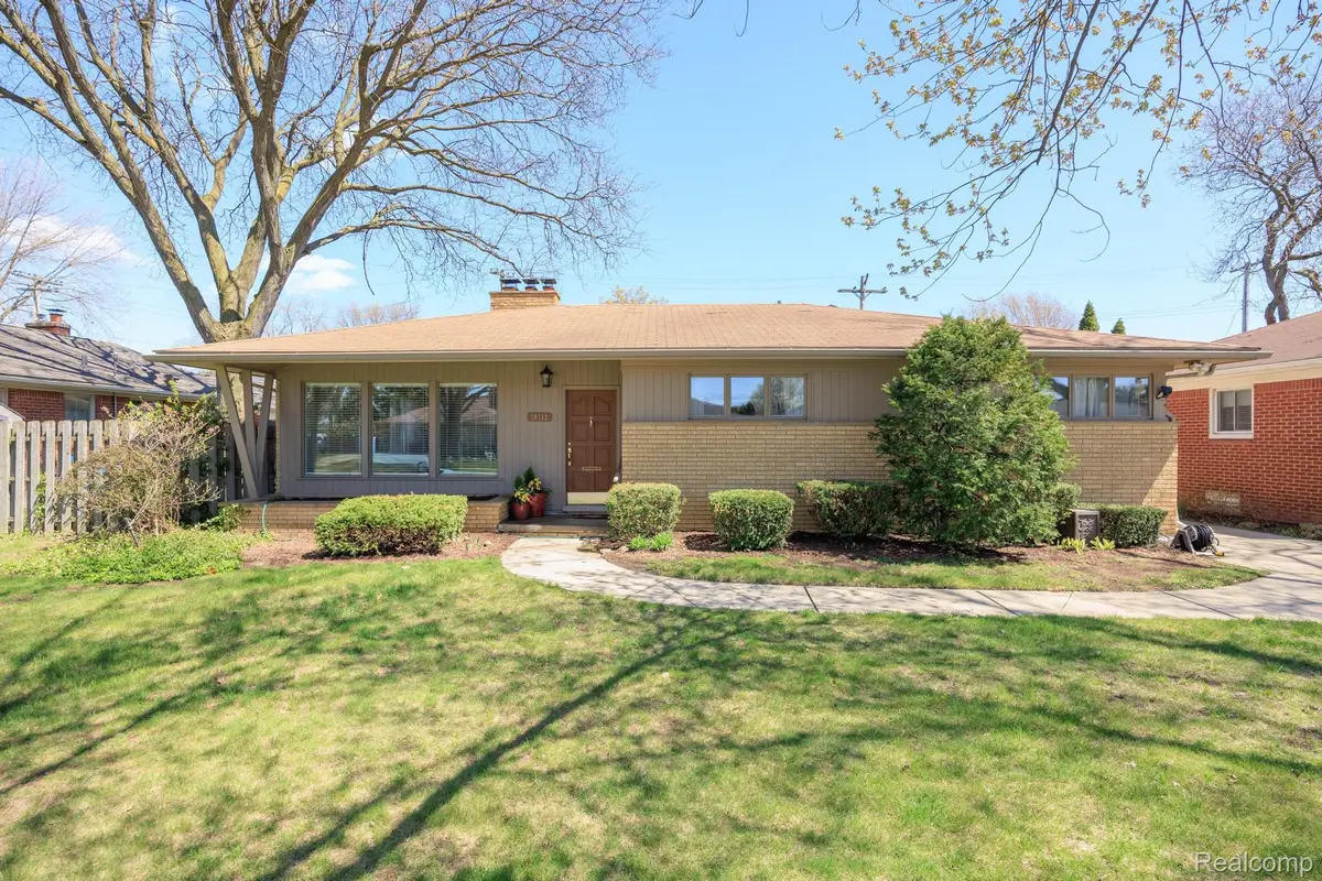 30712 Champine Street, Saint Clair Shores, MI 48082 - #1