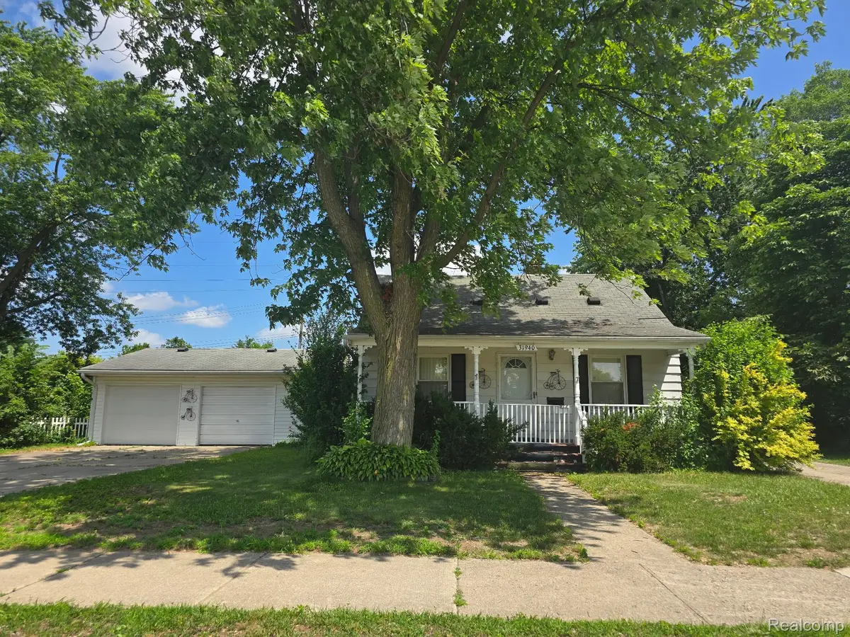 31940 Maplewood Street, Garden City, MI 48135 - #1