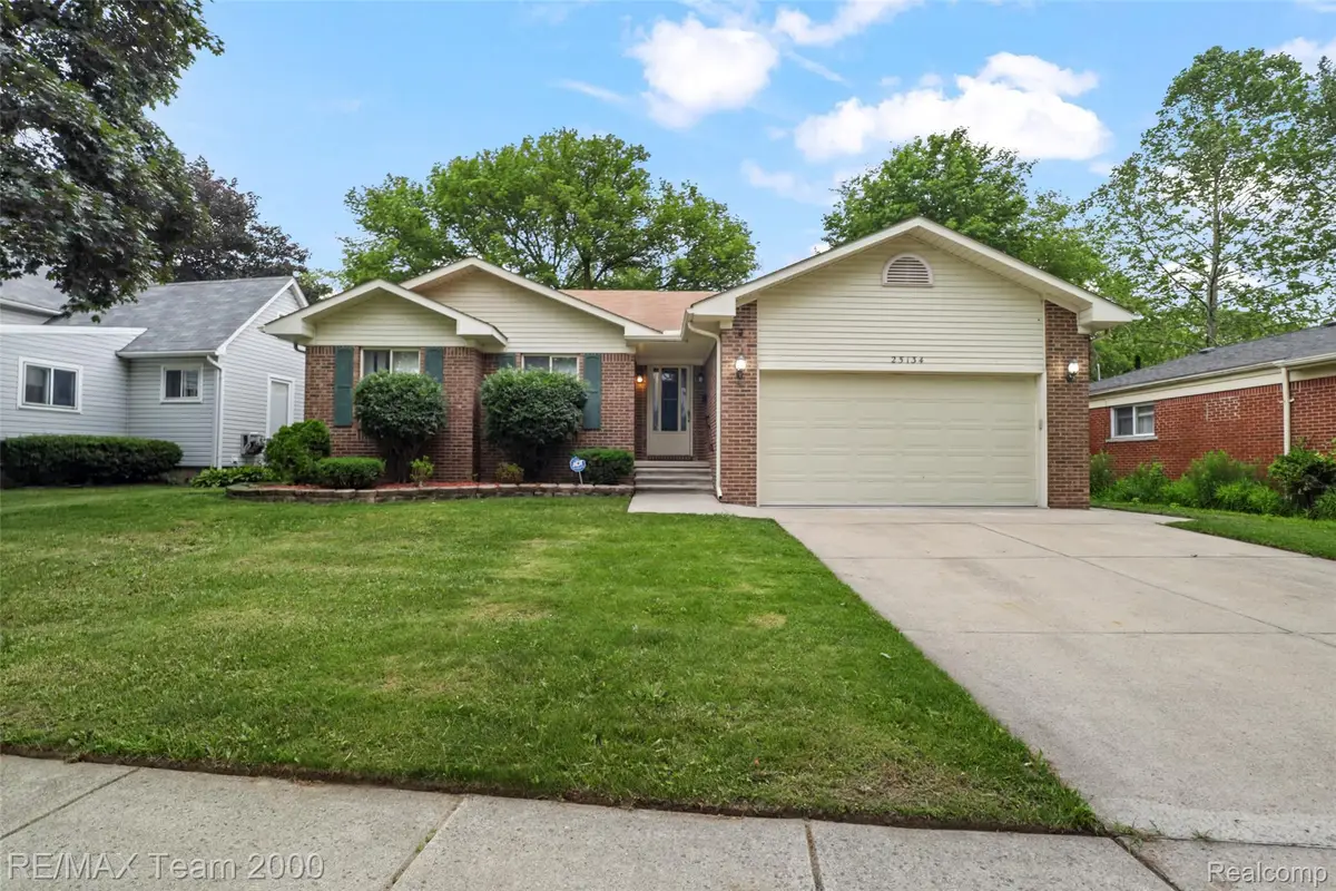 25134 Ann Arbor Trail, Dearborn Heights, MI 48127 - #1