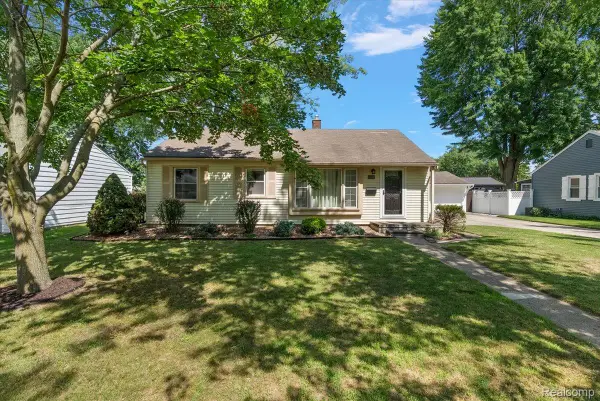 14772 Auburndale Street, Livonia, MI 48154