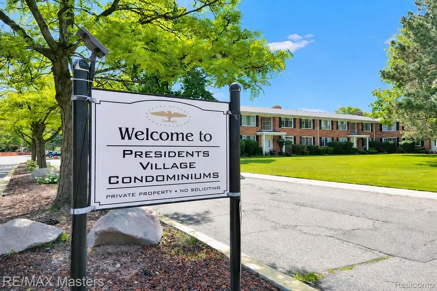 29606 Hoover Road #606, Warren, MI 48093 - #3