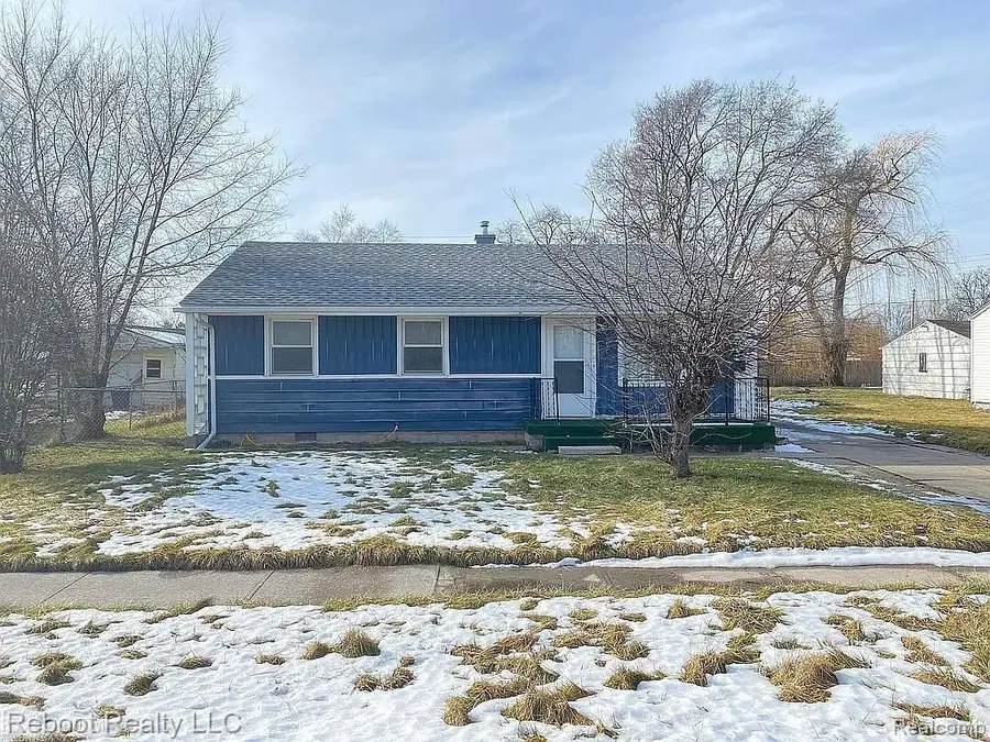 611 S 24th Street, Saginaw, MI 48601 - #2