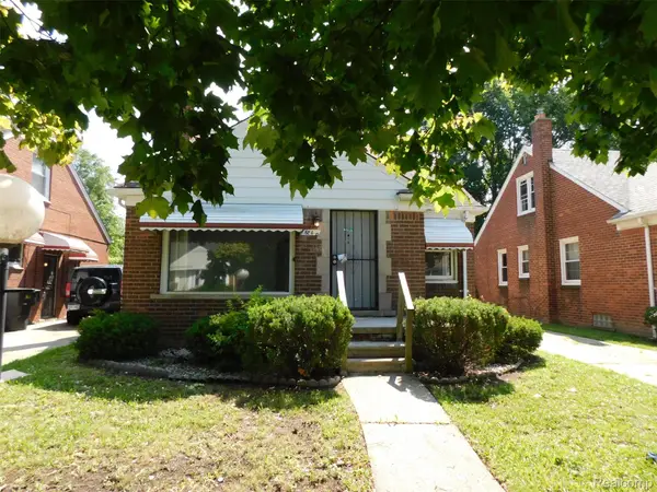 8260 Hartwell Street, Detroit, MI 48228
