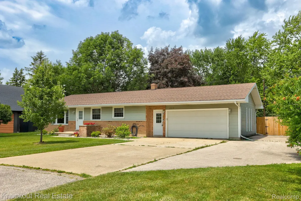 2015 Midland Road, Monitor, MI 48706 - #1