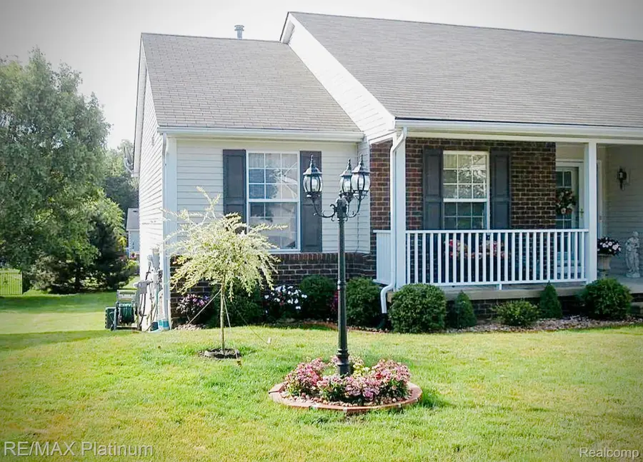 707 Glenlivet Street, Howell, MI 48843 - #3